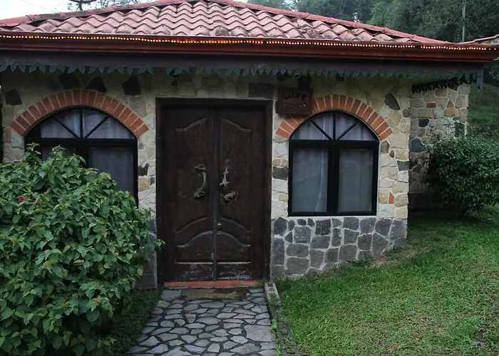 Gingerbread Restaurant & Bed and breakfast 4*