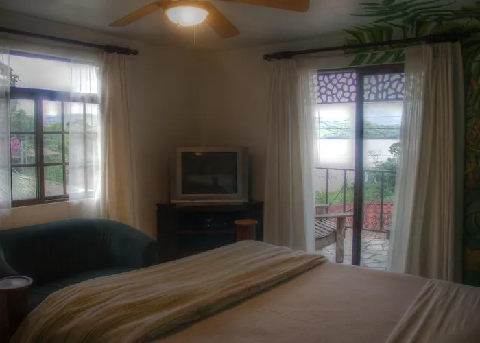 Bed and breakfast Gingerbread Restaurant & 4*