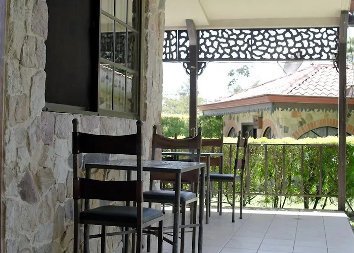 Bed and breakfast Gingerbread Restaurant &