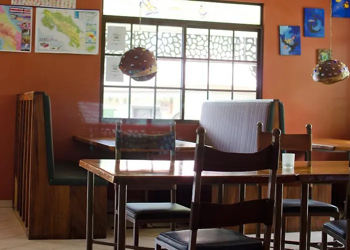 Gingerbread Restaurant & Bed and breakfast